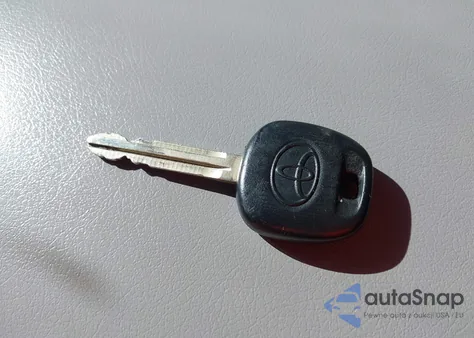 2012 Toyota Camry Le z USA, uszkodzony, nr VIN 4T1BF1FK2CU104102